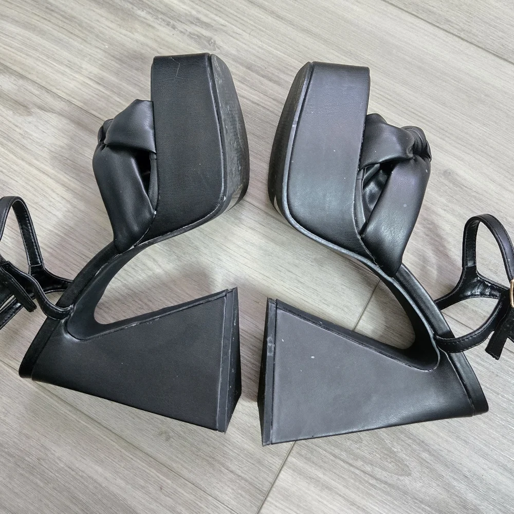 Lemon Drop By Privileged Hiner Platform Heels - Picture 6 of 11